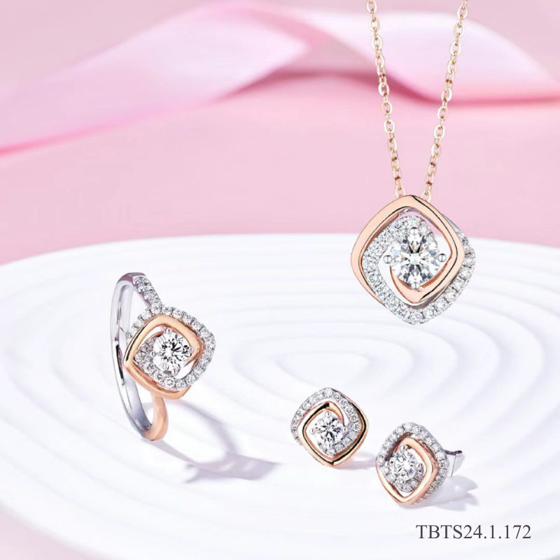 Khám phá món quà cặp đôi giới doanh nhân tặng nhau vào Tháng tình yêu