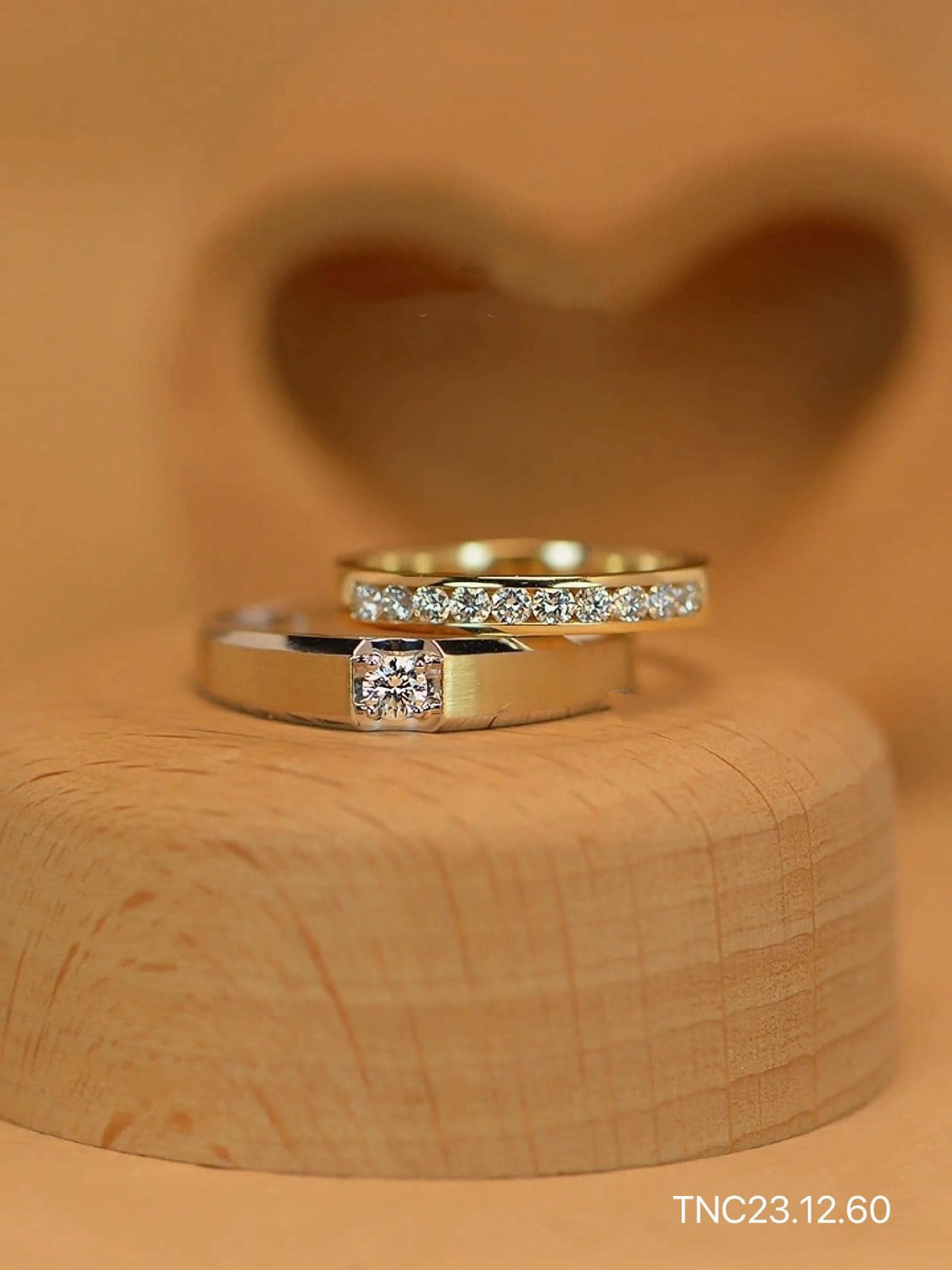 luu-y-khi-dat-thiet-ke-nhan-cuoi