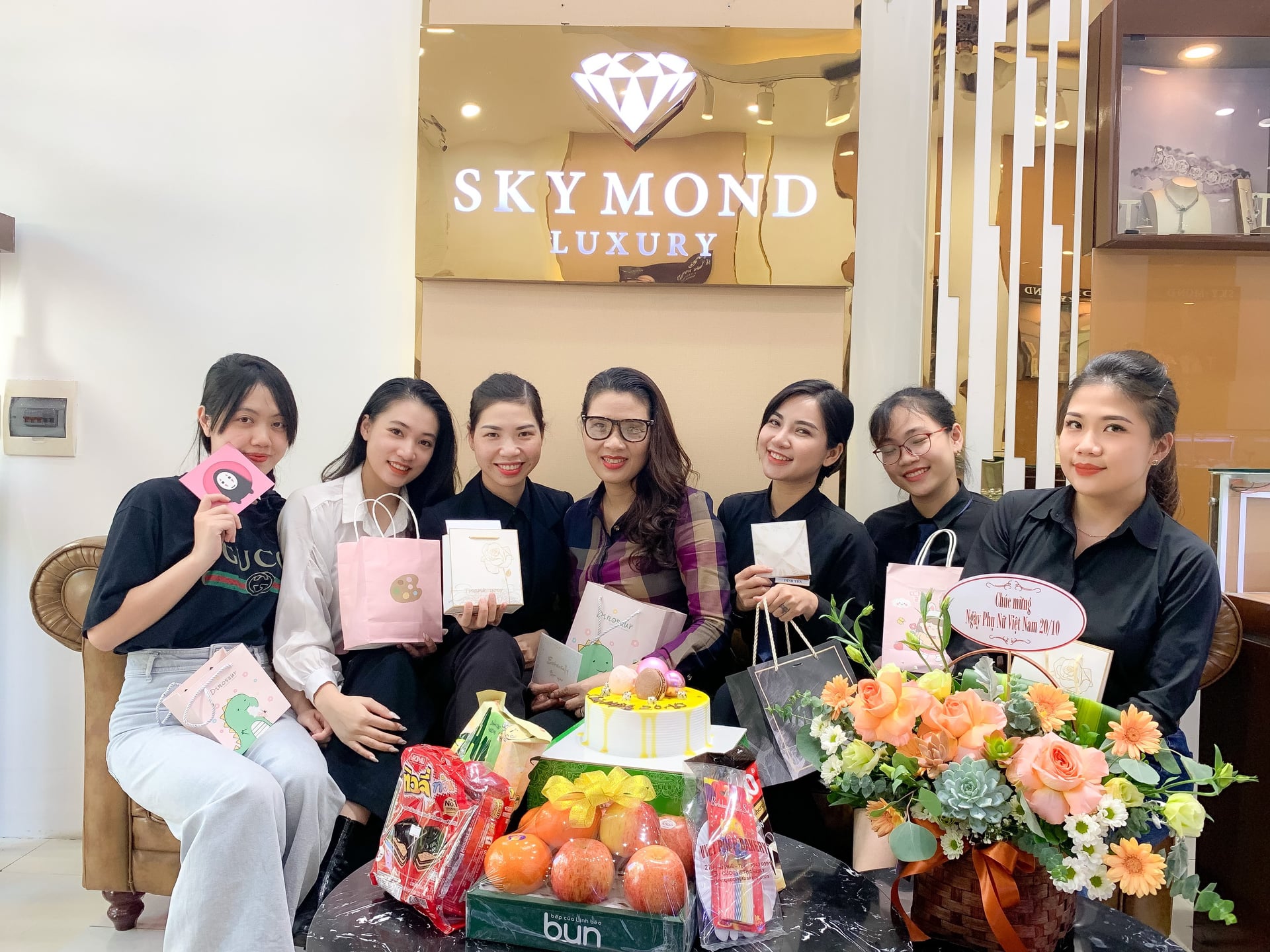 Top 7 Thương hiệu trang sức thiết kế theo yêu cầu nổi tiếng, được yêu thích nhất