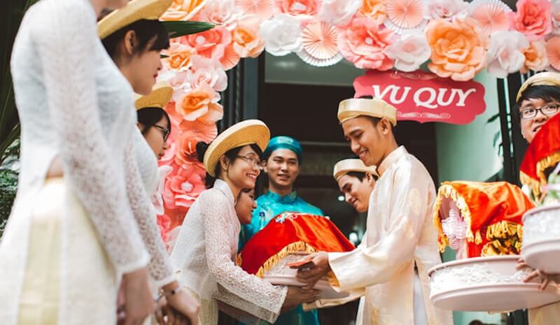 trinh-tu-to-chuc-le-vu-quy-moi-nhat