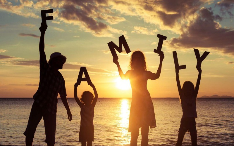 Khi kinh tế nhiều biến động, vì sao nhẫn kỷ niệm cưới vẫn là lựa chọn của các cặp đôi?