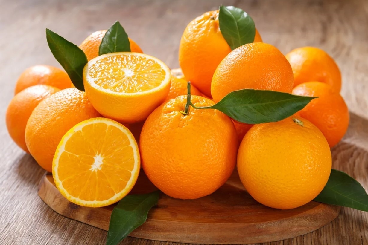 Cách chọn cam ngon ngọt, mọng nước siêu đơn giản ai cũng nên biết