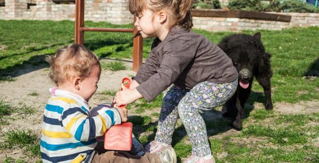 Những đứa trẻ kh&ocirc;ng hiếu thuận với cha mẹ khi lớn l&ecirc;n thường hay n&oacute;i 3 c&acirc;u n&oacute;i n&agrave;y khi c&ograve;n nhỏ 