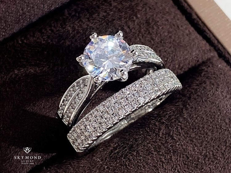 nhan-cuoi-sac-trang-trang-trong-skymond-luxury