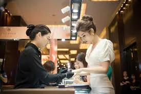 Sắc Trắng Kim Cương Skymond Tỏa Sáng Trong Sự Kiện Almaz